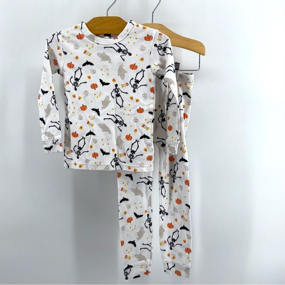 Baby Gap 2 piece Halloween Pajamas - Size 4 - Like New!